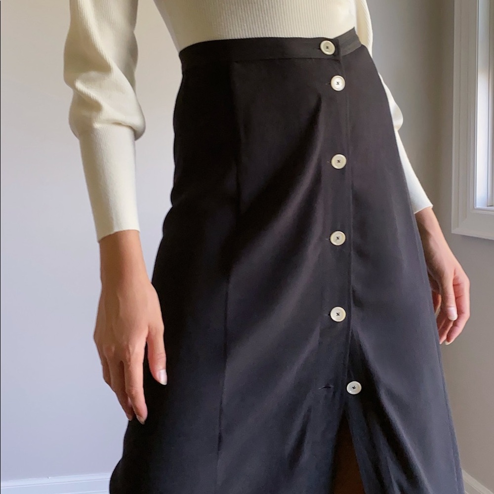 Aritzia Wilfred button front midi skirt S (i802)